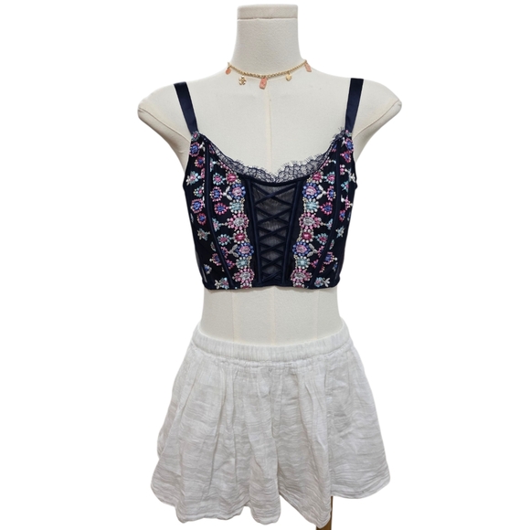 Unlined bejeweled embroidered corset top - Picture 3 of 6